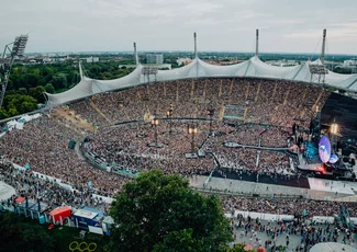 Coldplay am 15. + 17. + 18. August im Olympiastadion mit insgesamt 207.000 Besucher:innen