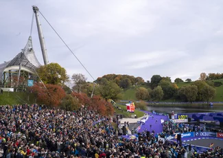 Das Loop One Biathlon Festival am 18. + 19. Oktober im Olympiapark mit insgesamt 65.000 Besucher:innen 