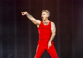 Robbie Williams am 26. Juli im Olympiastadion mit insgesamt 65.000 Besucher:innen