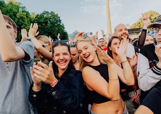 Der Sommernachtstraum am 18. Juli im Olympiapark mit insgesamt 24.000 Besucher:innen