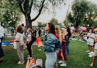 Der Sommernachtstraum am 18. Juli im Olympiapark mit insgesamt 24.000 Besucher:innen
