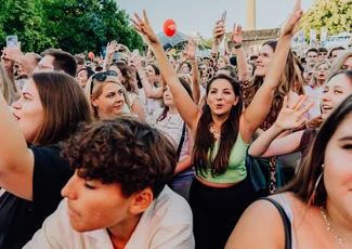 Der Sommernachtstraum am 18. Juli im Olympiapark mit insgesamt 24.000 Besucher:innen