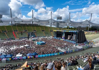 Superbloom Festival am 30. + 31. August im Olympiapark mit insgesamt 120.000 Besucher:innen