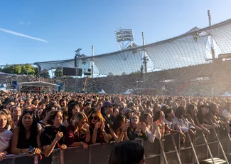 Superbloom Festival am 30. + 31. August im Olympiapark mit insgesamt 120.000 Besucher:innen