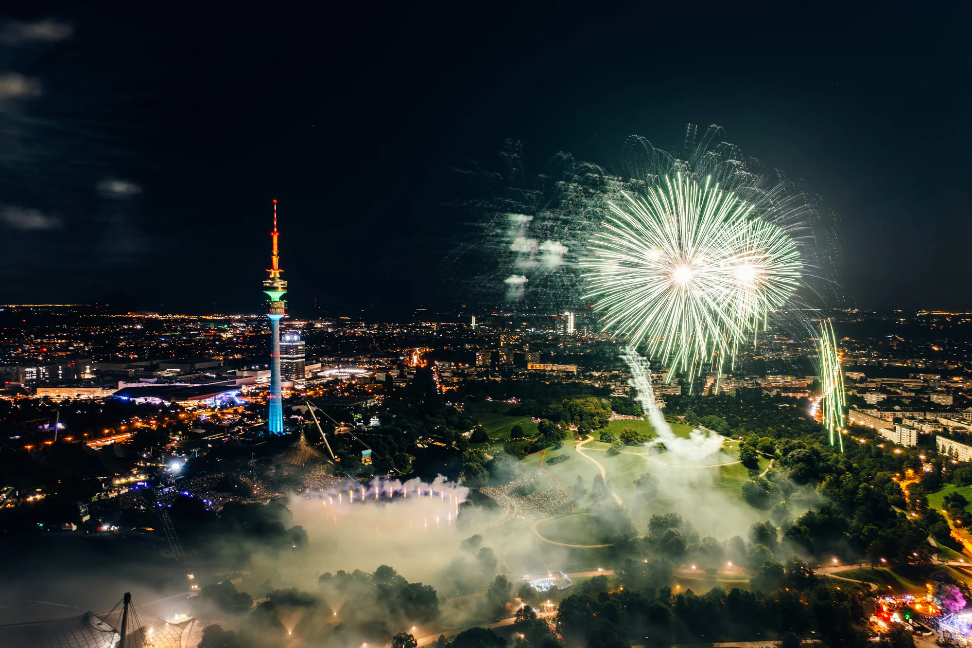 30.000 Besucherinnen und Besucher kamen trotz Gewitter und Regen in den Olympiapark