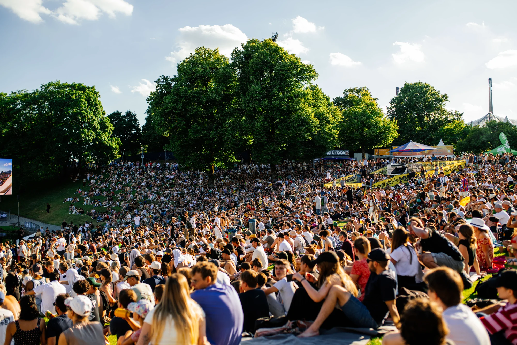 MASH delights 81,000 visitors