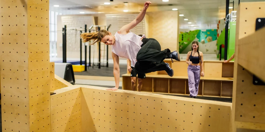 Frauen-Power im Munich Action Park