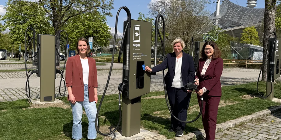 Stadtwerke und Olympiapark treiben Elektromobilität voran