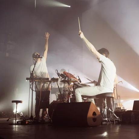 Caribou spielt beim Sommernachtstraum am 18. Juli im Olympiapark München